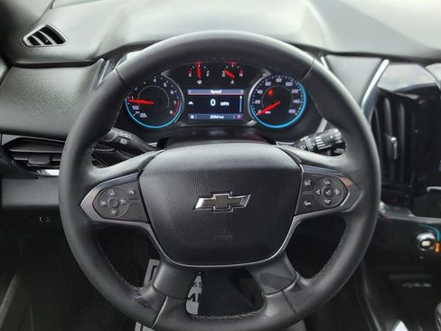 Used 2023 Chevrolet Traverse LT image 20