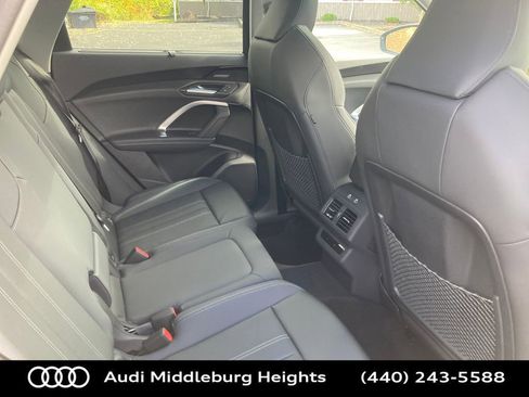 New 2025 Audi Q5 Premium Plus image 38