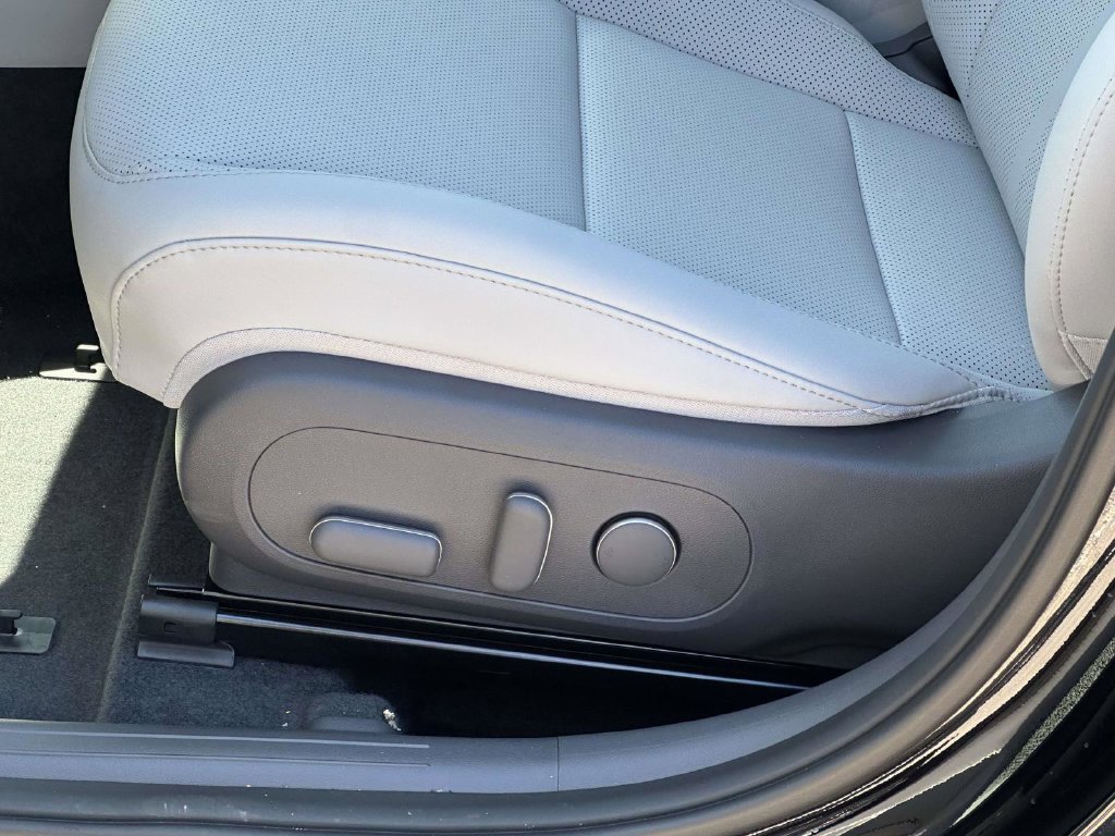New 2026 Hyundai Kona SEL Premium AWD/4WD image 14