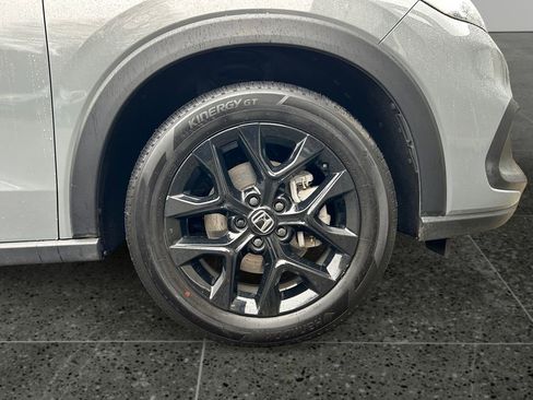 Used 2025 Honda HR-V Sport image 9