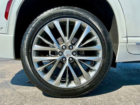 Used 2025 Buick Enclave Avenir w/ Super Cruise Package image 22