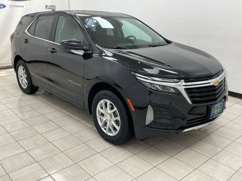 Certified 2024 Chevrolet Equinox LT image 1