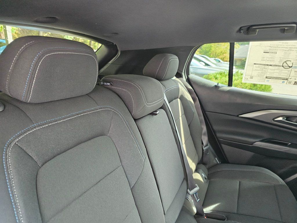 New 2026 Chevrolet Equinox EV LT FWD image 12