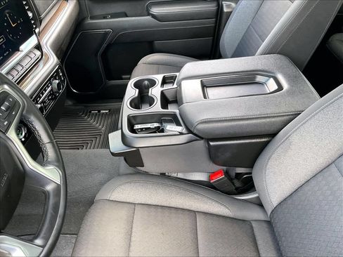 Used 2024 Chevrolet Silverado 1500 LT AWD/4WD image 20