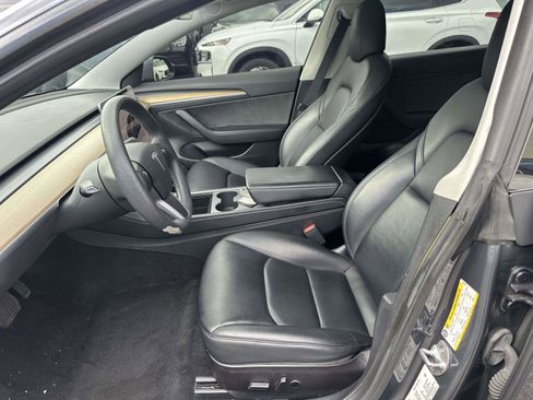 Used 2022 Tesla Model 3 Long Range image 13