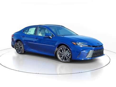 New 2026 Toyota Camry XLE FWD image 1