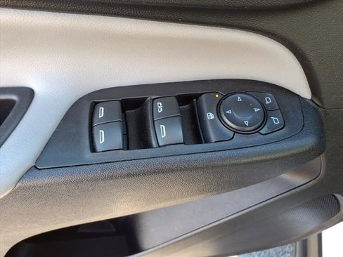 Used 2022 Chevrolet Equinox LT image 23