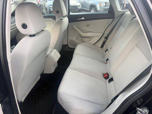 Used 2019 Volkswagen Jetta S FWD image 11