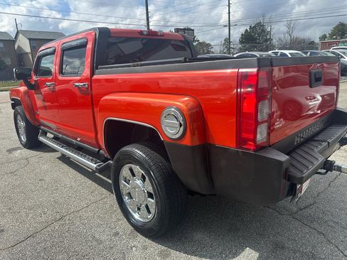 Used 2010 HUMMER H3T image 5
