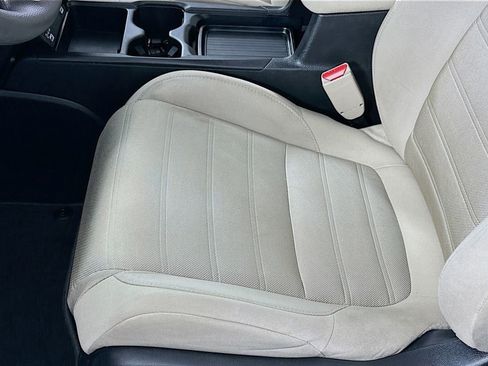 Used 2022 Honda CR-V EX image 12
