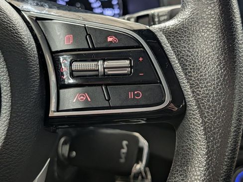 Used 2023 Kia Forte LXS w/ LXS Technology Package image 27