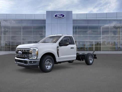 New 2026 Ford F350 XL w/ XL Chrome Package image 1