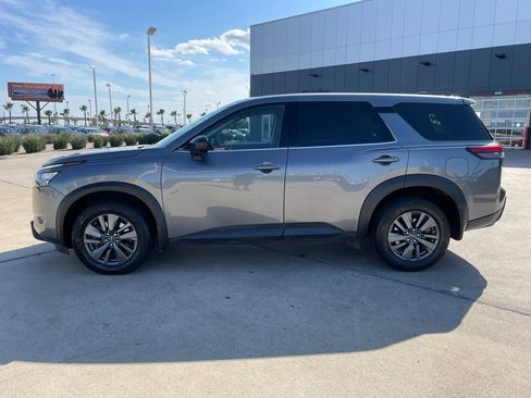 Certified 2024 Nissan Pathfinder S AWD/4WD image 2