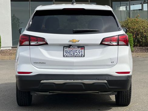 Used 2024 Chevrolet Equinox LT image 8