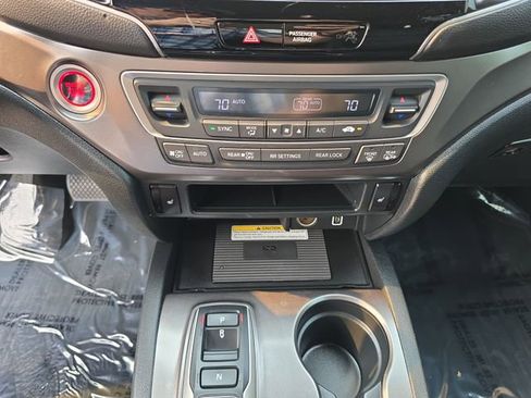 Used 2022 Honda Pilot Special Edition image 17