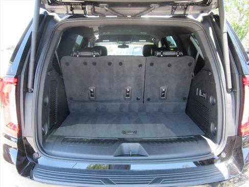 Used 2022 GMC Yukon SLT w/ SLT Luxury Package RWD image 37