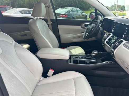 Used 2021 Kia Sorento EX w/ Panoramic Sunroof Package FWD image 27