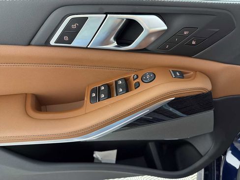 New 2026 BMW X5 xDrive40i w/ Executive Package image 13