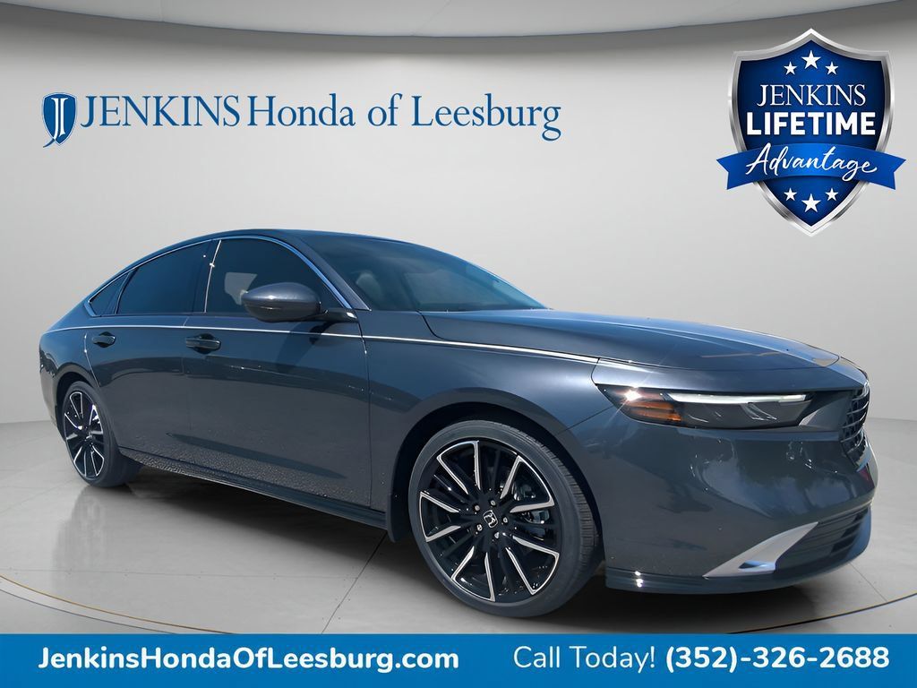 New 2026 Honda Accord Touring image 2