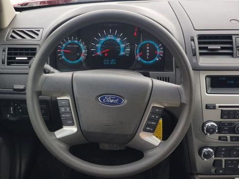 Used 2012 Ford Fusion SE image 24