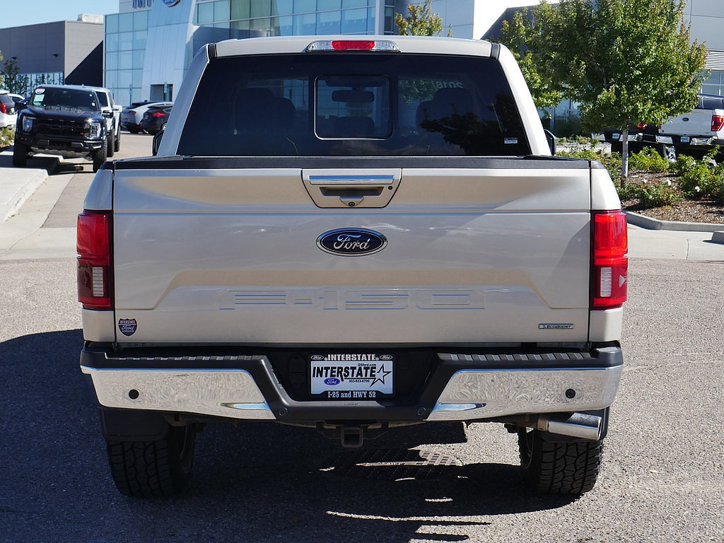 Used 2018 Ford F150 Lariat w/ Equipment Group 502A Luxury AWD/4WD image 5