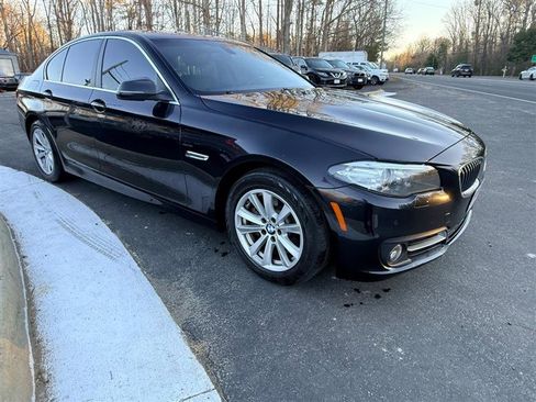 Used 2016 BMW 528i Sedan image 6