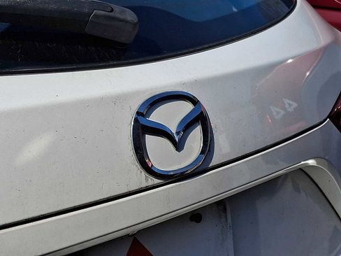 Used 2017 MAZDA MAZDA3 Sport image 5