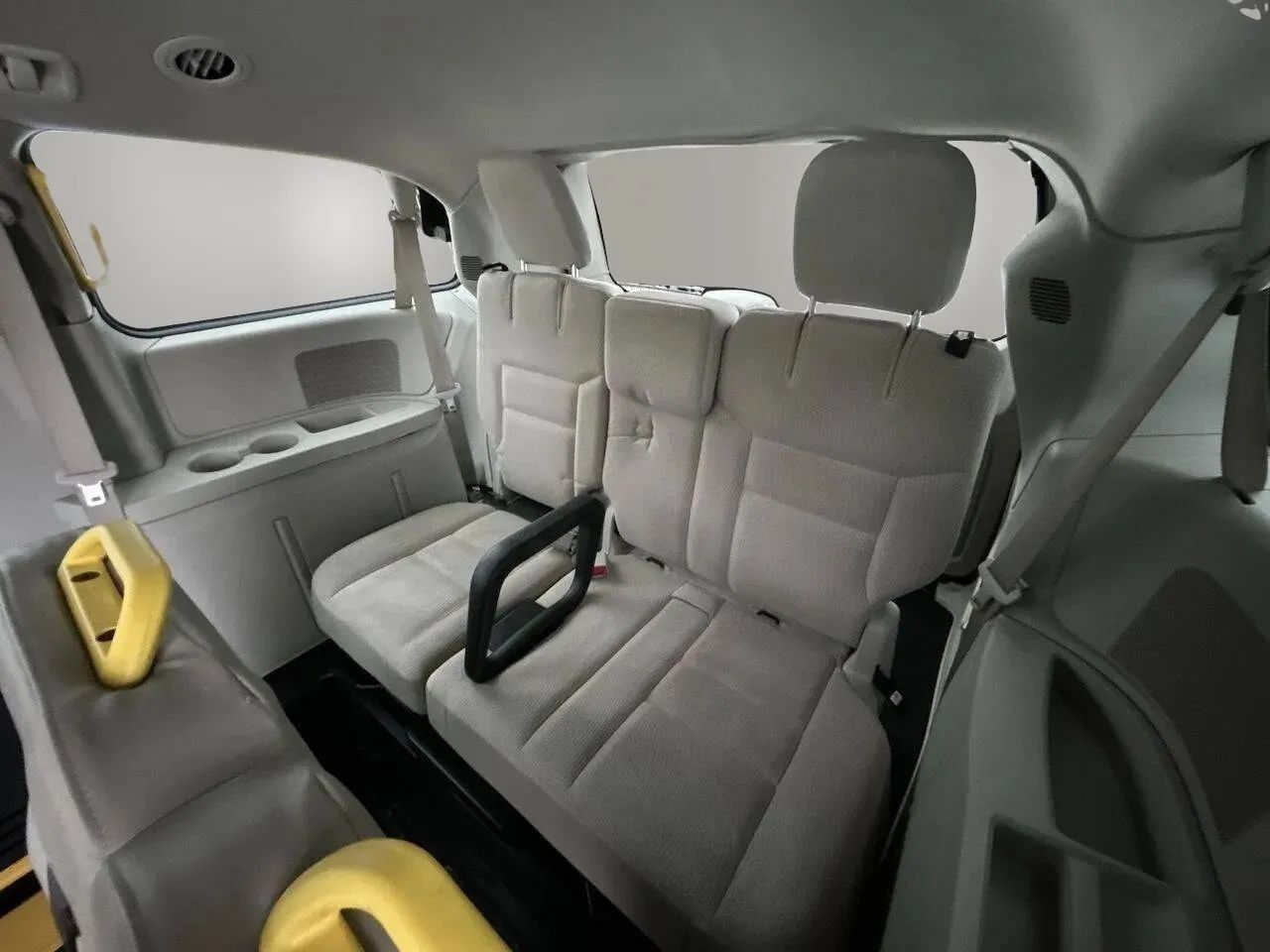 Used 2019 Dodge Grand Caravan SE w/ Power Convenience Group I FWD image 23