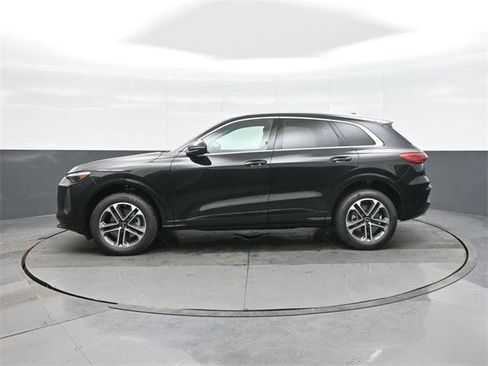 New 2025 Audi Q5 Premium Plus image 4