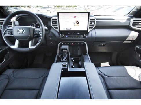 Used 2026 Toyota Tundra Platinum AWD/4WD image 9