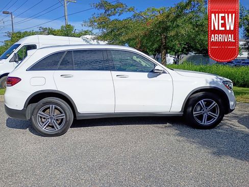Used 2022 Mercedes-Benz GLC 300 image 1