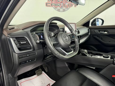 Used 2023 Nissan Rogue SV w/ SV Premium B Package AWD/4WD image 10