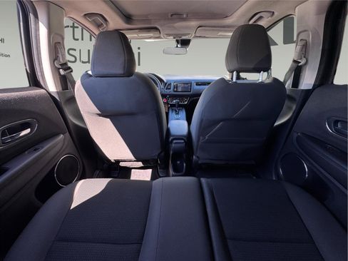 Used 2019 Honda HR-V EX image 7