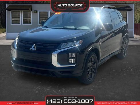 Used 2024 Mitsubishi Outlander Sport AWD image 3