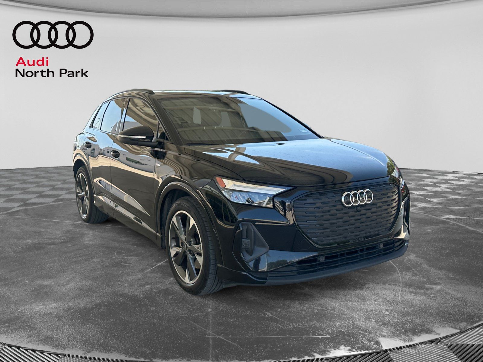 Used 2024 Audi Q4 e-tron Premium w/ Convenience Package AWD/4WD image 7