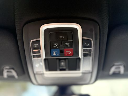 Used 2021 RAM 2500 Limited w/ Night Edition AWD/4WD image 40