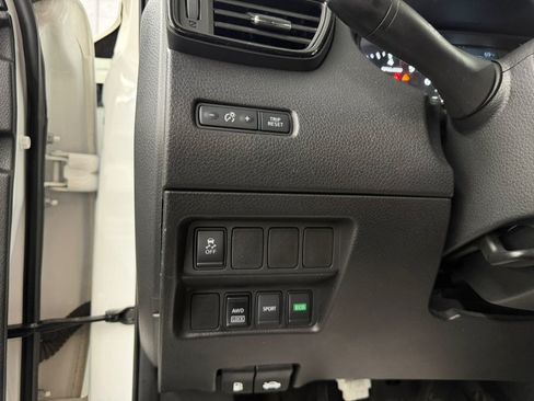 Used 2017 Nissan Rogue S w/ S Appearance Package AWD/4WD image 24