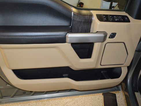 Used 2020 Ford F350 Lariat w/ Lariat Ultimate Package image 14