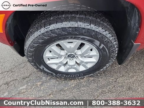 Certified 2022 Nissan Frontier SV w/ Technology Package image 31