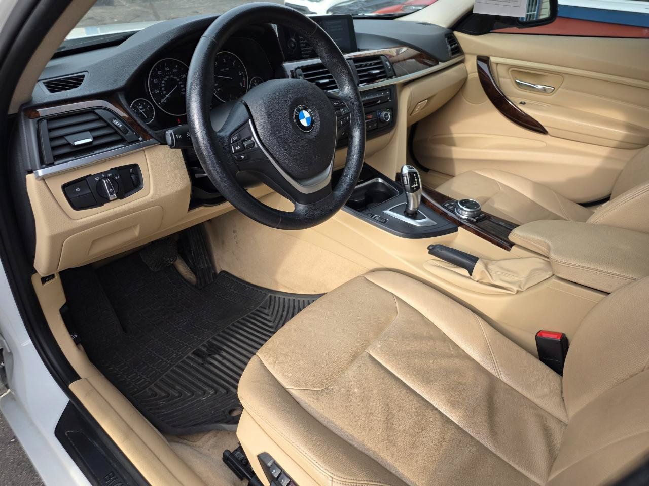 Used 2014 BMW 328d xDrive Sedan AWD/4WD image 24
