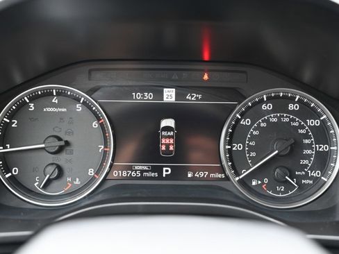 Used 2025 Mitsubishi Outlander SE image 26