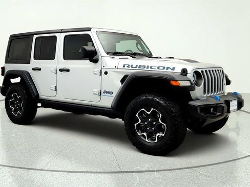 Used 2023 Jeep Wrangler Unlimited Rubicon 4xe w/ Cold Weather Group AWD/4WD image 3