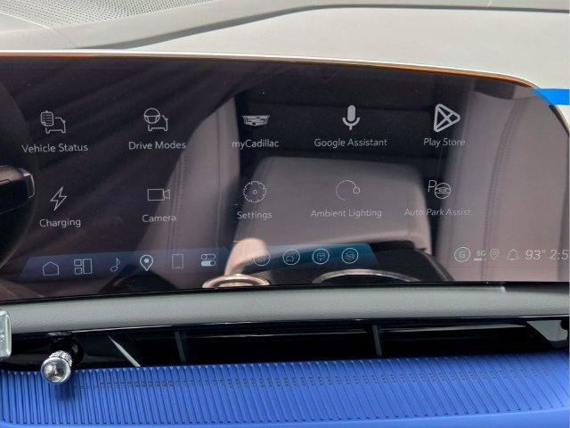 New 2027 Cadillac Optiq Luxury AWD/4WD image 29