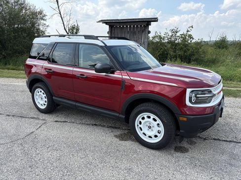 New 2025 Ford Bronco Sport Heritage w/ Convenience Package image 2