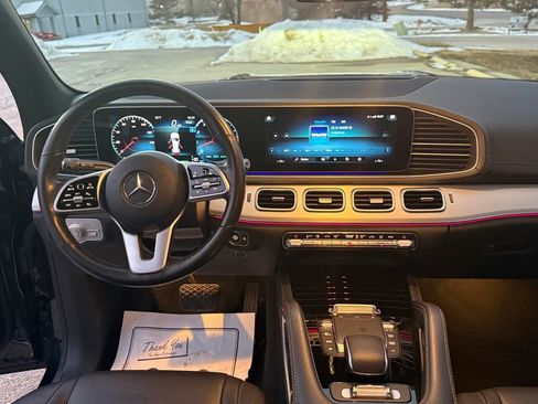 Used 2021 Mercedes-Benz GLS 450 4MATIC image 11