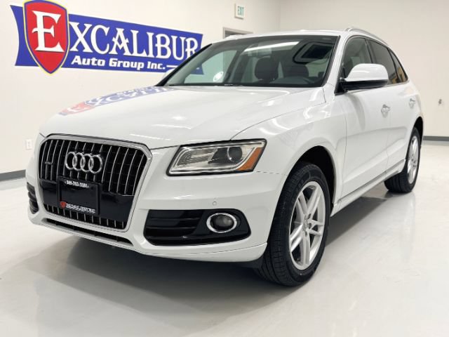 Used 2016 Audi Q5 2.0T Premium Plus w/ Technology Package AWD/4WD image 2