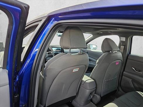 New 2026 Hyundai Elantra SEL Sport FWD image 12