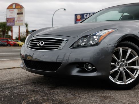 Used 2014 INFINITI Q60 Convertible w/ Premium Package image 30