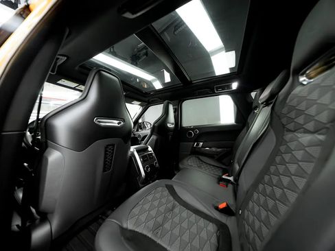 Used 2022 Land Rover Range Rover Sport SVR Carbon Edition AWD/4WD image 19
