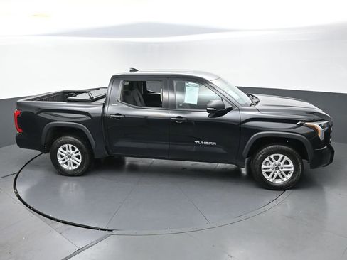 Used 2023 Toyota Tundra SR5 w/ SR5 Convenience Package AWD/4WD image 39